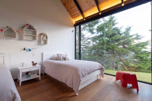 WhatsApp Image 2025-04-14 at 13.37.37 (3)