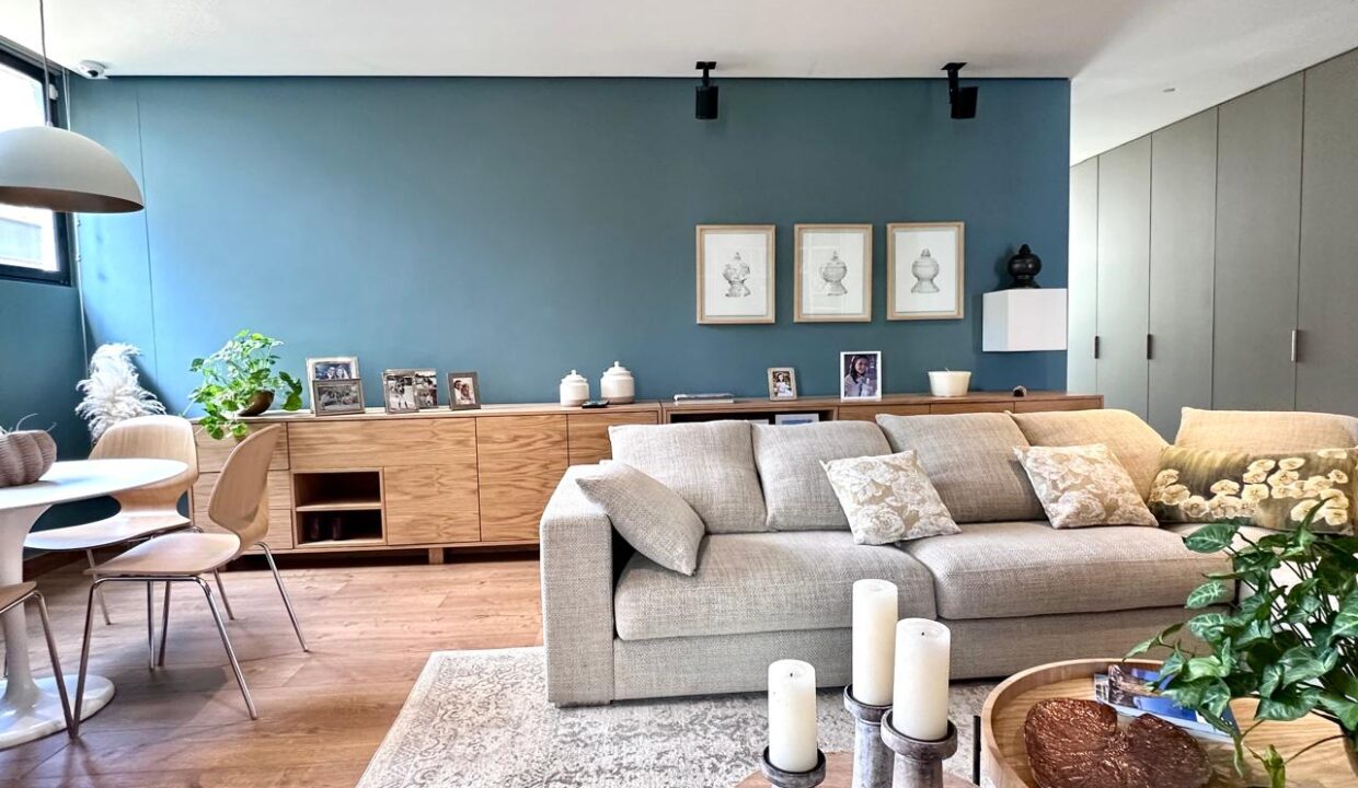 WhatsApp Image 2025-04-15 at 13.40.51 (2)