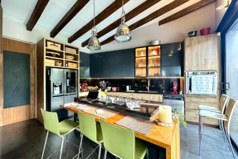 WhatsApp Image 2025-04-15 at 13.42.53 (1)