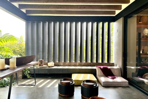 WhatsApp Image 2025-04-15 at 13.42.54 (1)