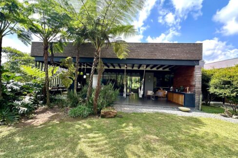 WhatsApp Image 2025-04-15 at 13.44.04