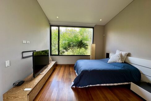 WhatsApp Image 2025-04-15 at 13.44.11